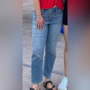 Madewell Cali Demi-Boot Jeans in Light/Medium Blue - Size 29